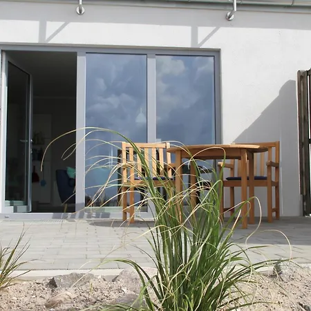 Meerblick 2 - Direkt Am *